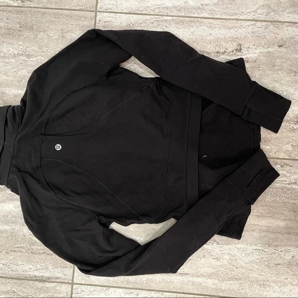 Lululemon jacket - Picture 2 of 2